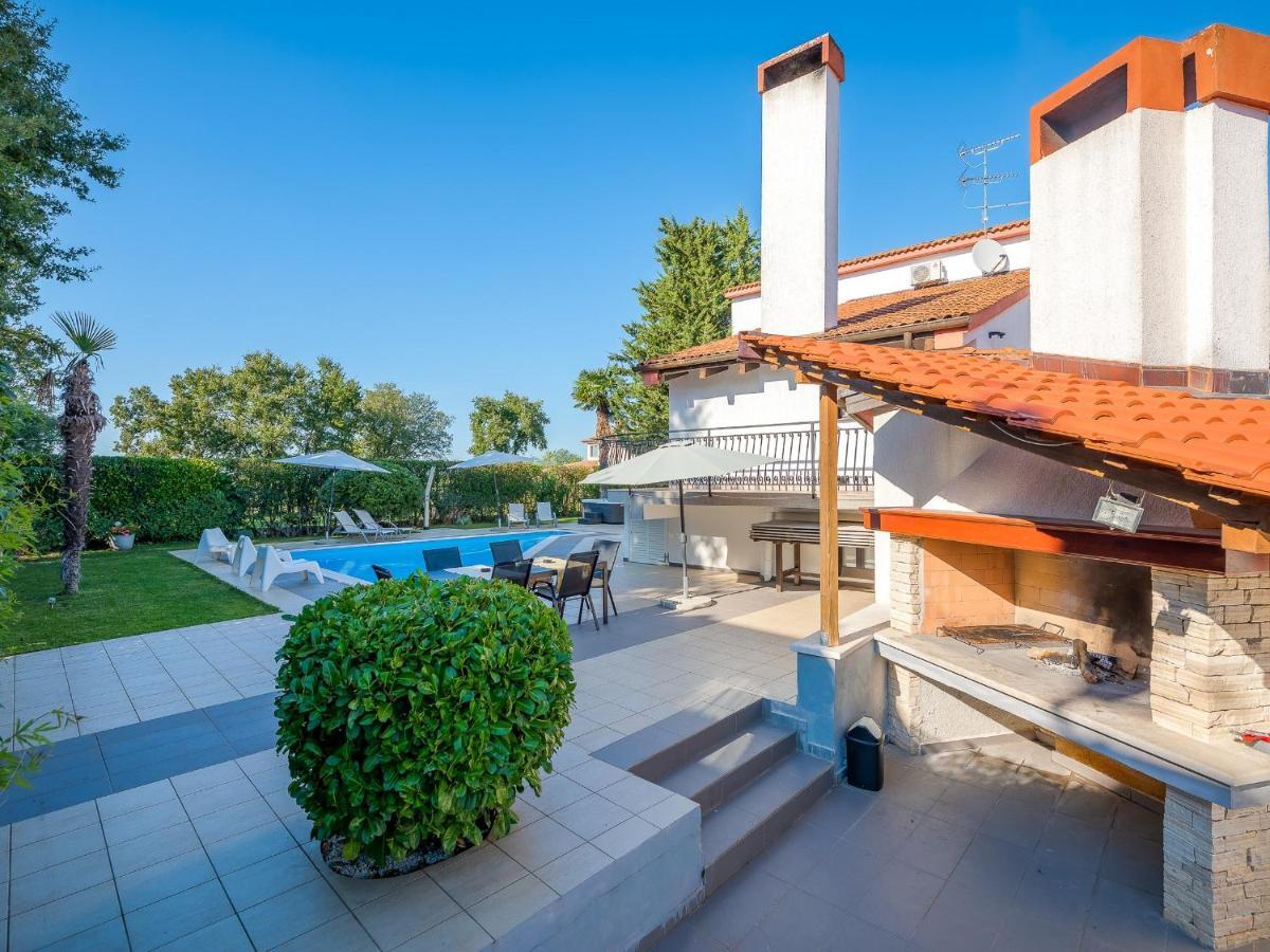 Villa Martimar With Pool And Hot Tub In Istria Rosini Экстерьер фото